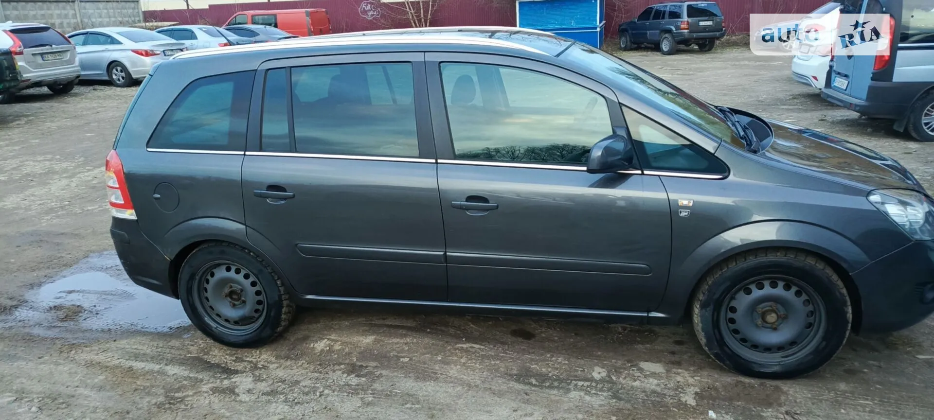 2010 Opel Zafira - мініатюра 13