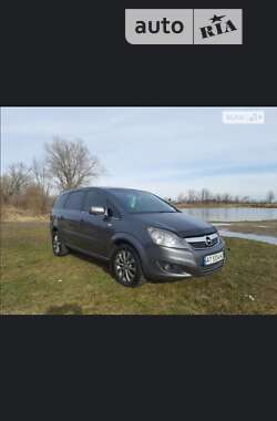 Минивэн Opel Zafira 2010 в Надворной