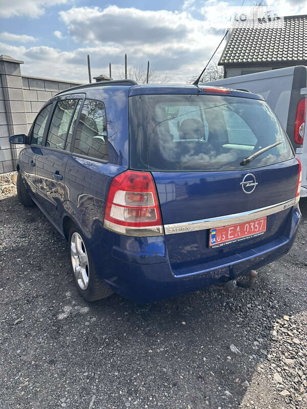 Мінівен Opel Zafira 2008 в Сарнах