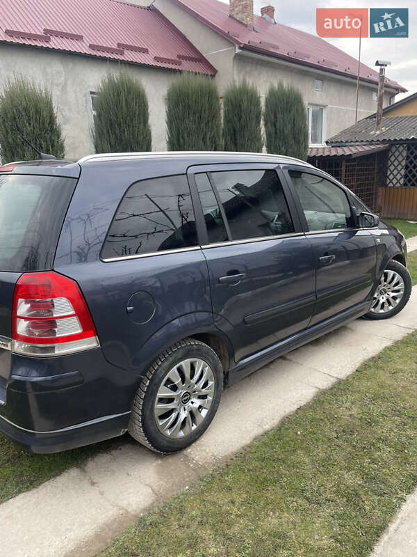 Мінівен Opel Zafira 2008 в Львові