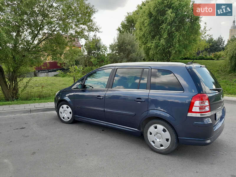 Мінівен Opel Zafira 2008 в Львові