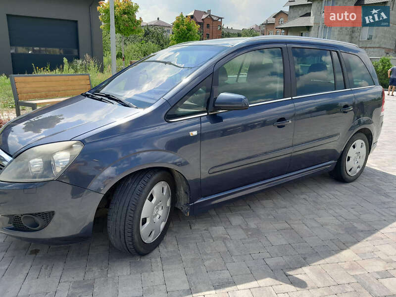 Мінівен Opel Zafira 2008 в Львові