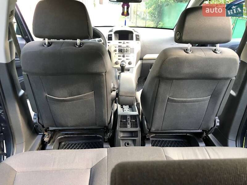 Мінівен Opel Zafira 2008 в Івано-Франківську