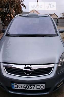 Минивэн Opel Zafira 2007 в Львове