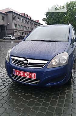 Мінівен Opel Zafira 2010 в Луцьку