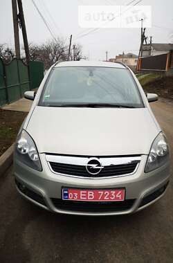 Мінівен Opel Zafira 2008 в Тульчині