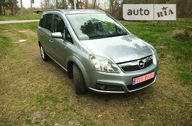 Минивэн Opel Zafira 2006 в Ровно