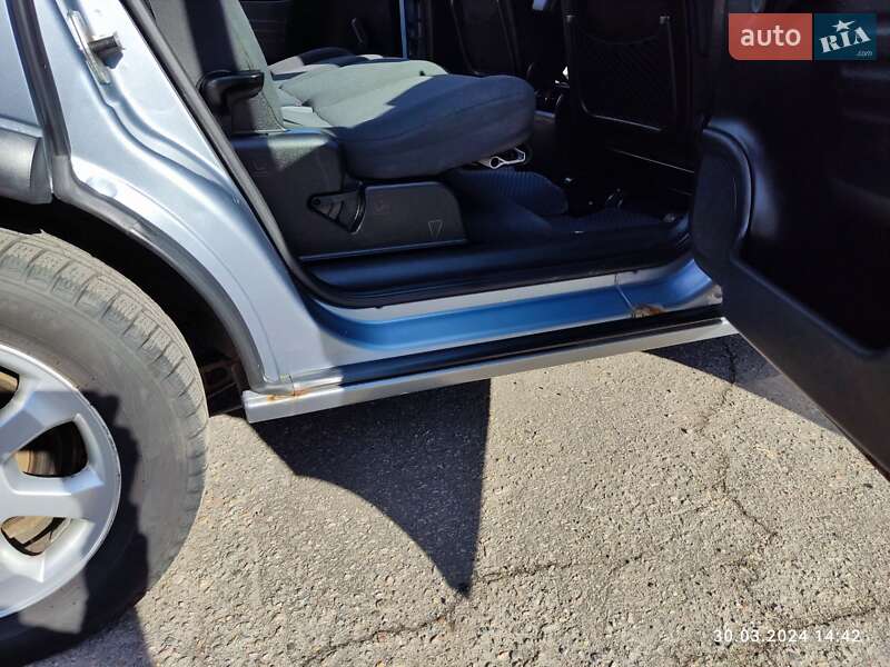 Мінівен Opel Zafira 2003 в Харкові фото 9 Мінівен Opel Zafira 2003 в Харкові