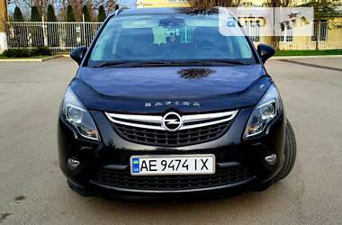 Минивэн Opel Zafira 2012 в Кривом Роге