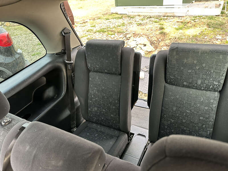 Мінівен Opel Zafira 2000 в Івано-Франківську