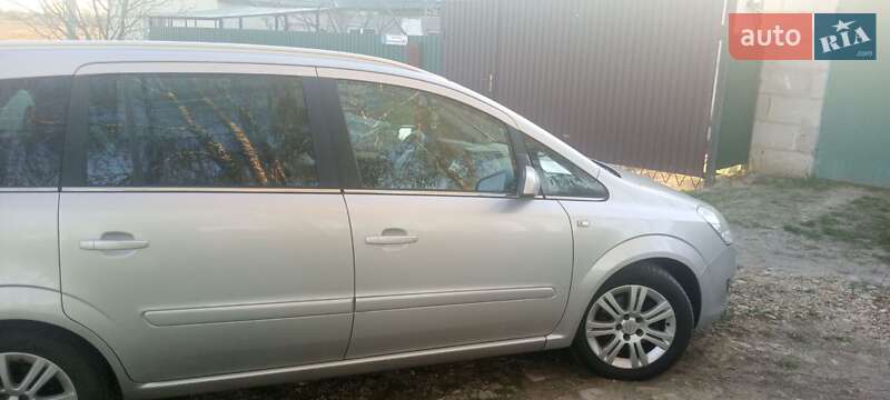 Минивэн Opel Zafira 2008 в Гостомеле фото 34 Минивэн Opel Zafira 2008 в Гостомеле