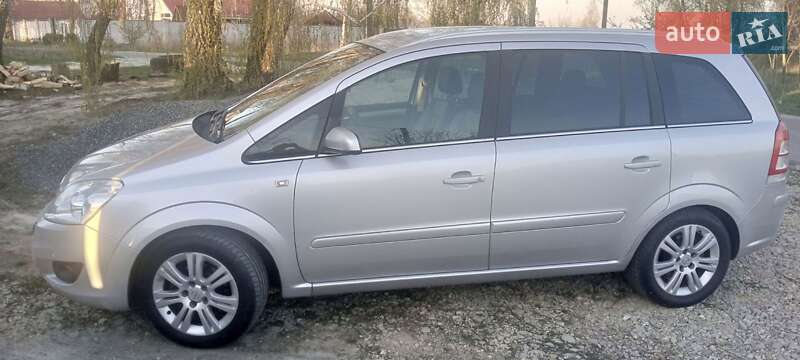 Минивэн Opel Zafira 2008 в Гостомеле фото 36 Минивэн Opel Zafira 2008 в Гостомеле