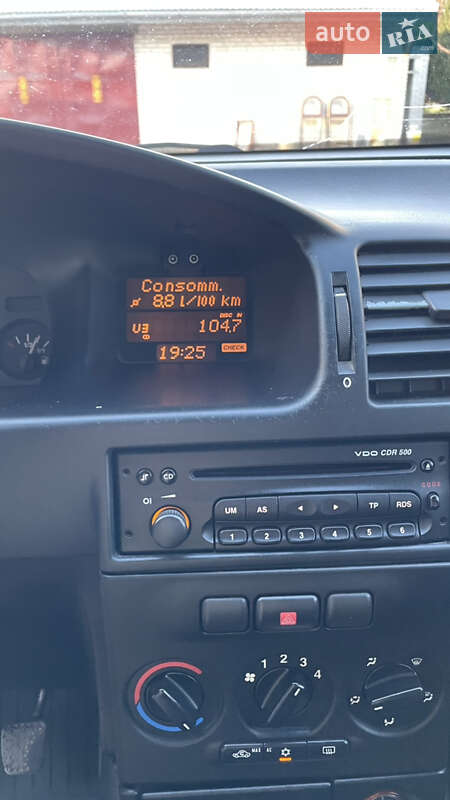 Минивэн Opel Zafira 2002 в Львове фото 3 Минивэн Opel Zafira 2002 в Львове