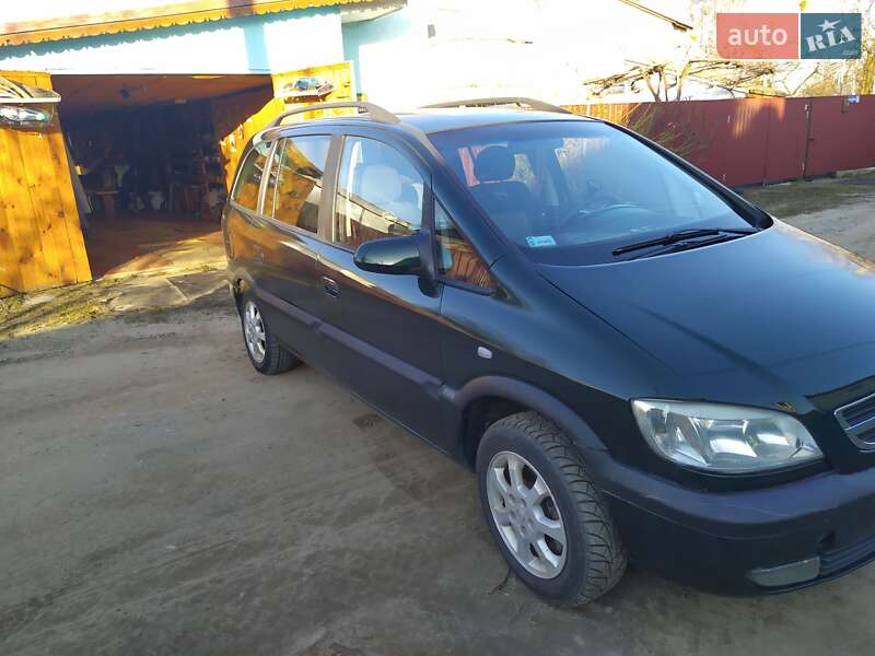 Минивэн Opel Zafira 2003 в 