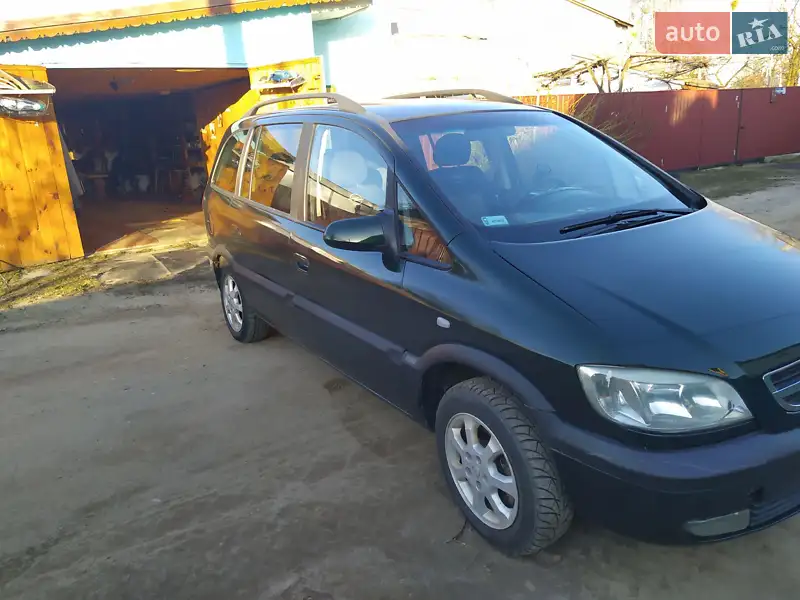Минивэн Opel Zafira 2003 в 