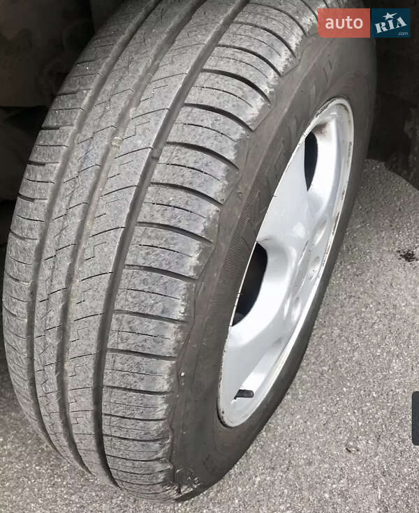 Мінівен Opel Zafira 2001 в Херсоні