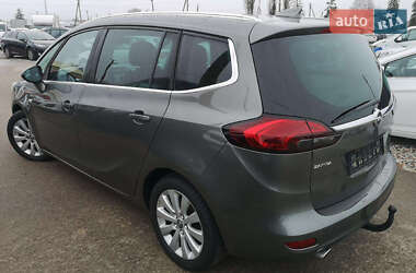Минивэн Opel Zafira 2017 в 