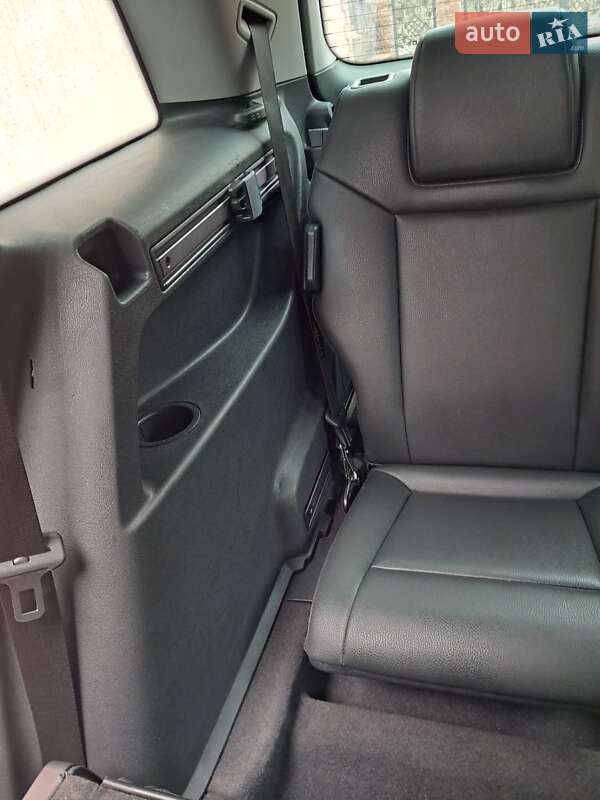 Минивэн Opel Zafira 2010 в Чорткове