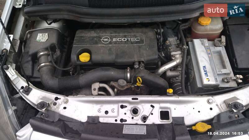 Минивэн Opel Zafira 2010 в Одессе фото 8 Минивэн Opel Zafira 2010 в Одессе