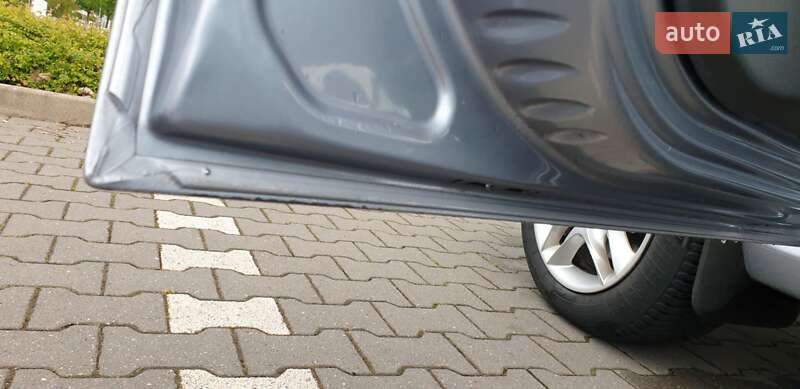 Мінівен Opel Zafira 2007 в Луцьку