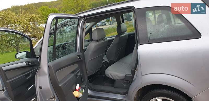 Мінівен Opel Zafira 2007 в Луцьку