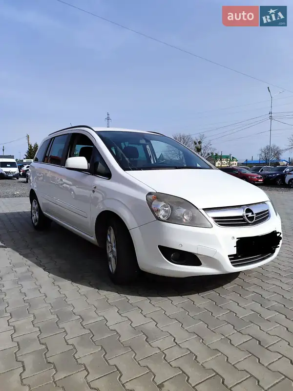Opel Zafira