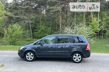 Минивэн Opel Zafira 2010 в Радивилове