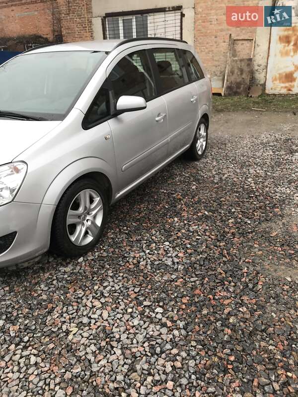 Мінівен Opel Zafira 2009 в Вінниці