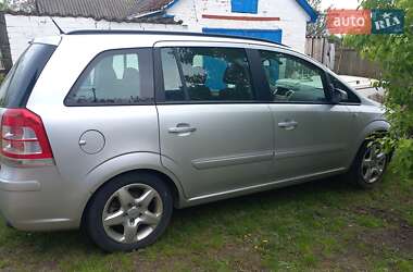 Минивэн Opel Zafira 2008 в Черкассах