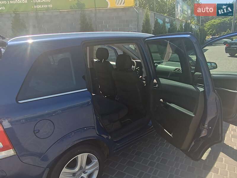 Мінівен Opel Zafira 2009 в Кропивницькому фото 4 Мінівен Opel Zafira 2009 в Кропивницькому