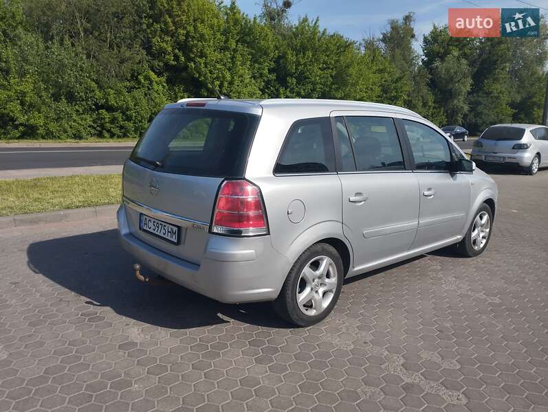 Минивэн Opel Zafira 2007 в Луцке фото 6 Минивэн Opel Zafira 2007 в Луцке