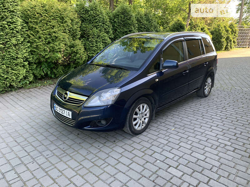 Мінівен Opel Zafira 2011 в Самборі