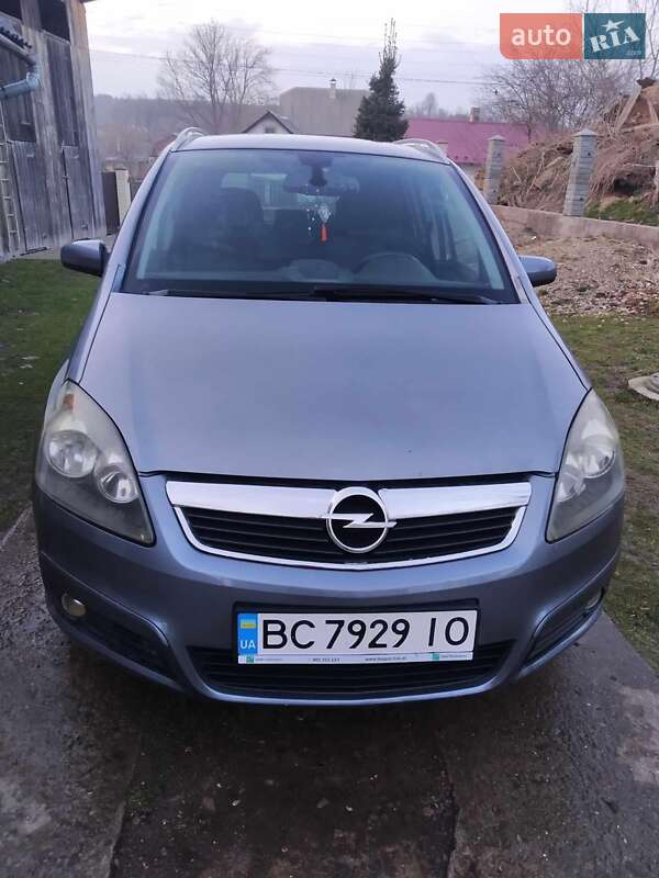Opel Zafira 2005