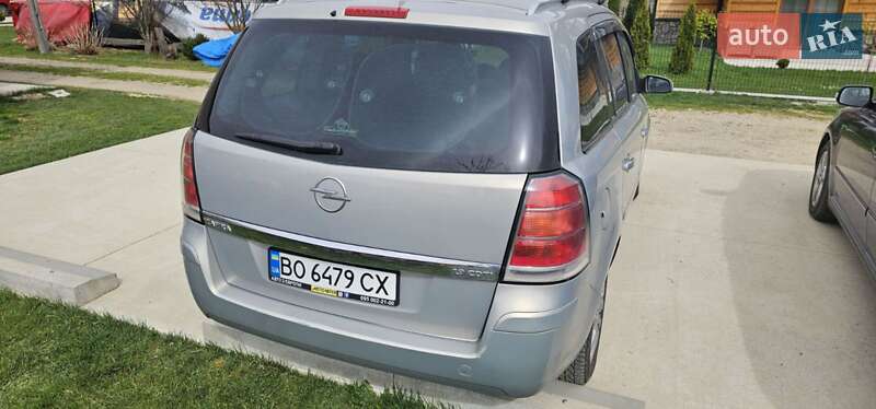 Мінівен Opel Zafira 2008 в Вінниці