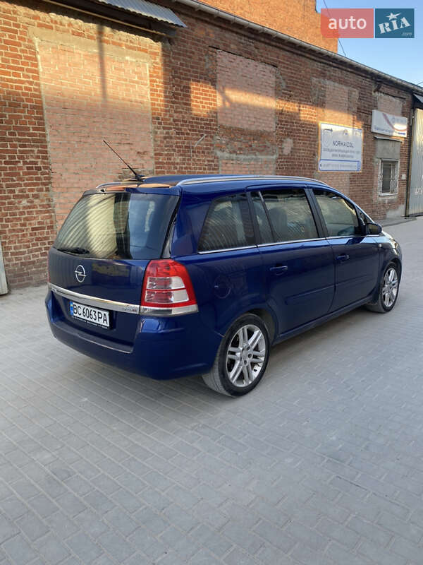 Мінівен Opel Zafira 2008 в Львові