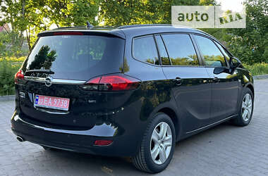 Мікровен Opel Zafira 2015 в Миргороді