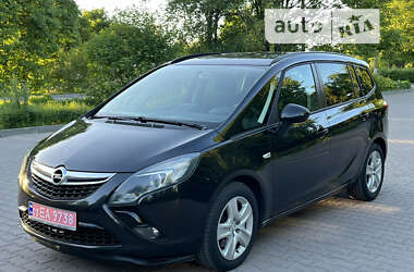 Мікровен Opel Zafira 2015 в Миргороді