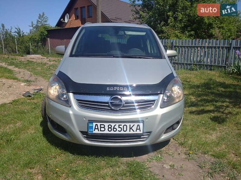 Opel Zafira 2009