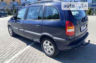 Минивэн Opel Zafira 2002 в Виннице