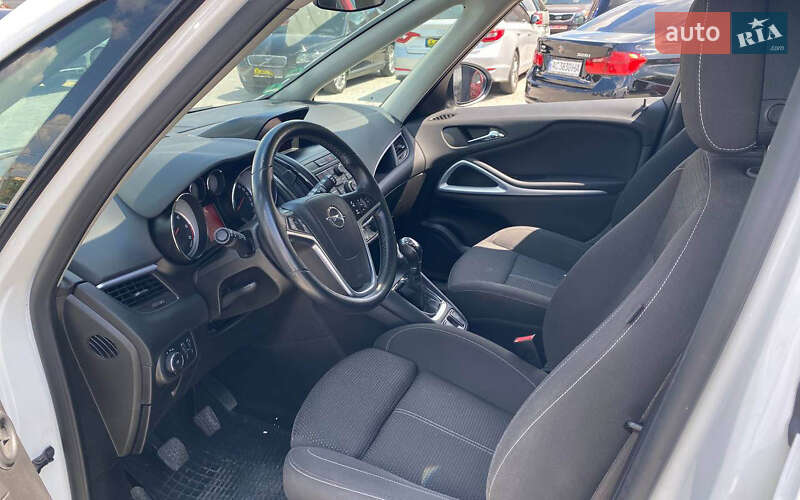 Микровэн Opel Zafira 2015 в Луцке