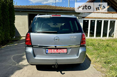 Минивэн Opel Zafira 2007 в Харькове