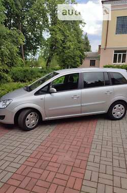 Минивэн Opel Zafira 2008 в Прилуках