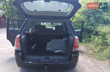Минивэн Opel Zafira 2006 в 