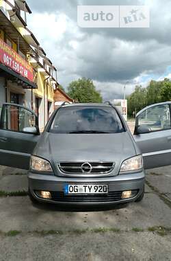 Минивэн Opel Zafira 2005 в Коломые