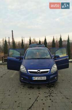 Мінівен Opel Zafira 2007 в Івано-Франківську