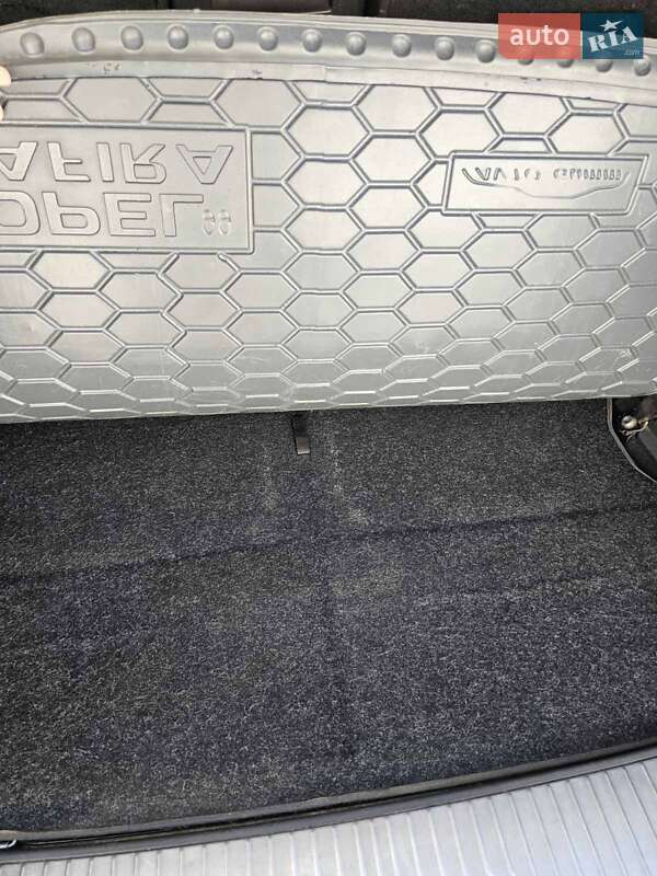 Мінівен Opel Zafira 2010 в Добротворі