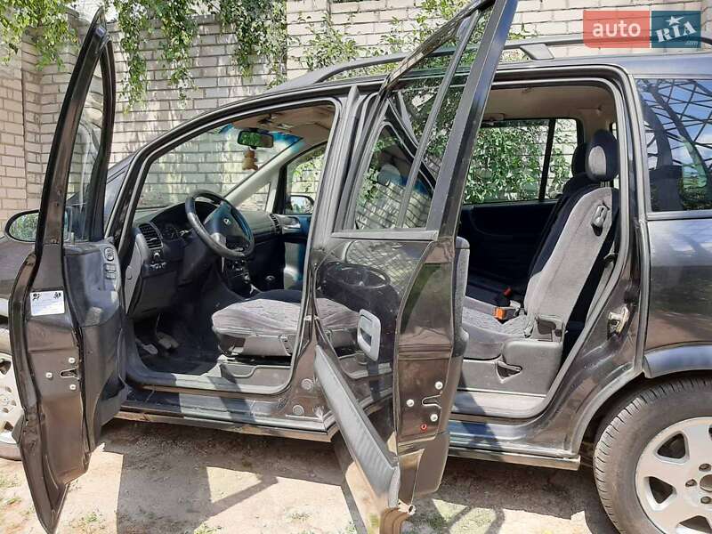 Мінівен Opel Zafira 1999 в Харкові