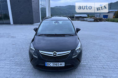 Минивэн Opel Zafira 2013 в Хусте