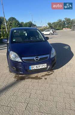 Мінівен Opel Zafira 2013 в Дрогобичі