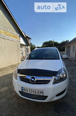 Минивэн Opel Zafira 2011 в Борщеве